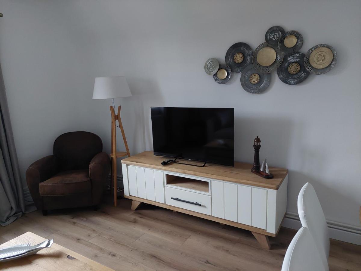 Au Gre Des Marees 2 Appartement Face A La Mer 2Eme Etage Ault Εξωτερικό φωτογραφία